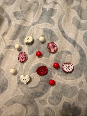 Jibbitz Red & Cream Apple and Heart Shoe Charms